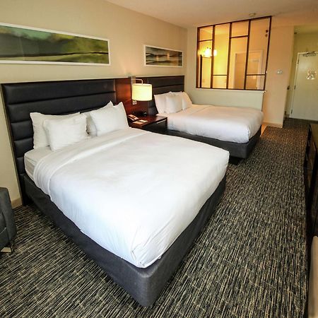 Doubletree By Hilton Hotel Columbia Exterior photo