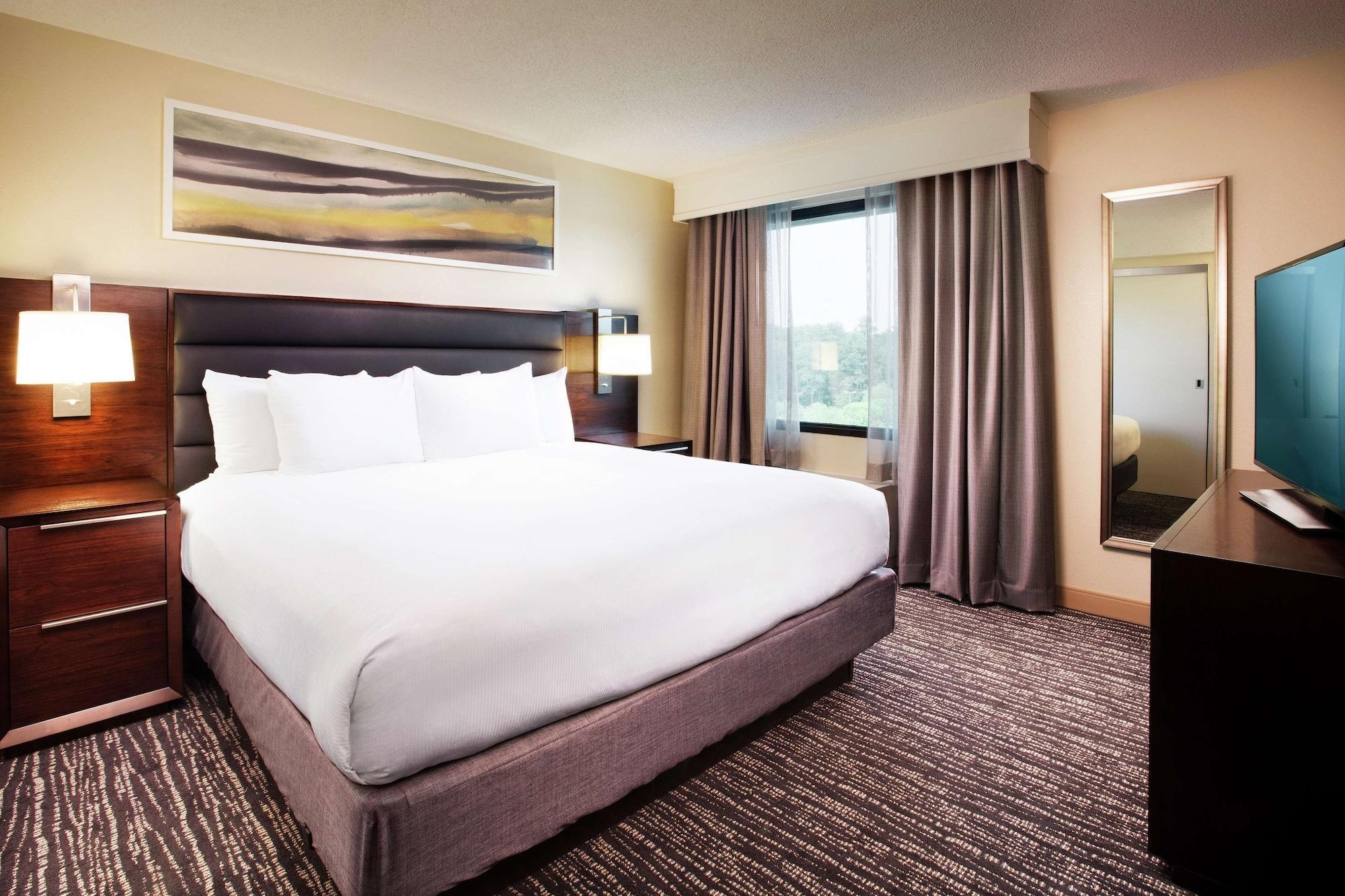 Doubletree By Hilton Hotel Columbia Exterior photo