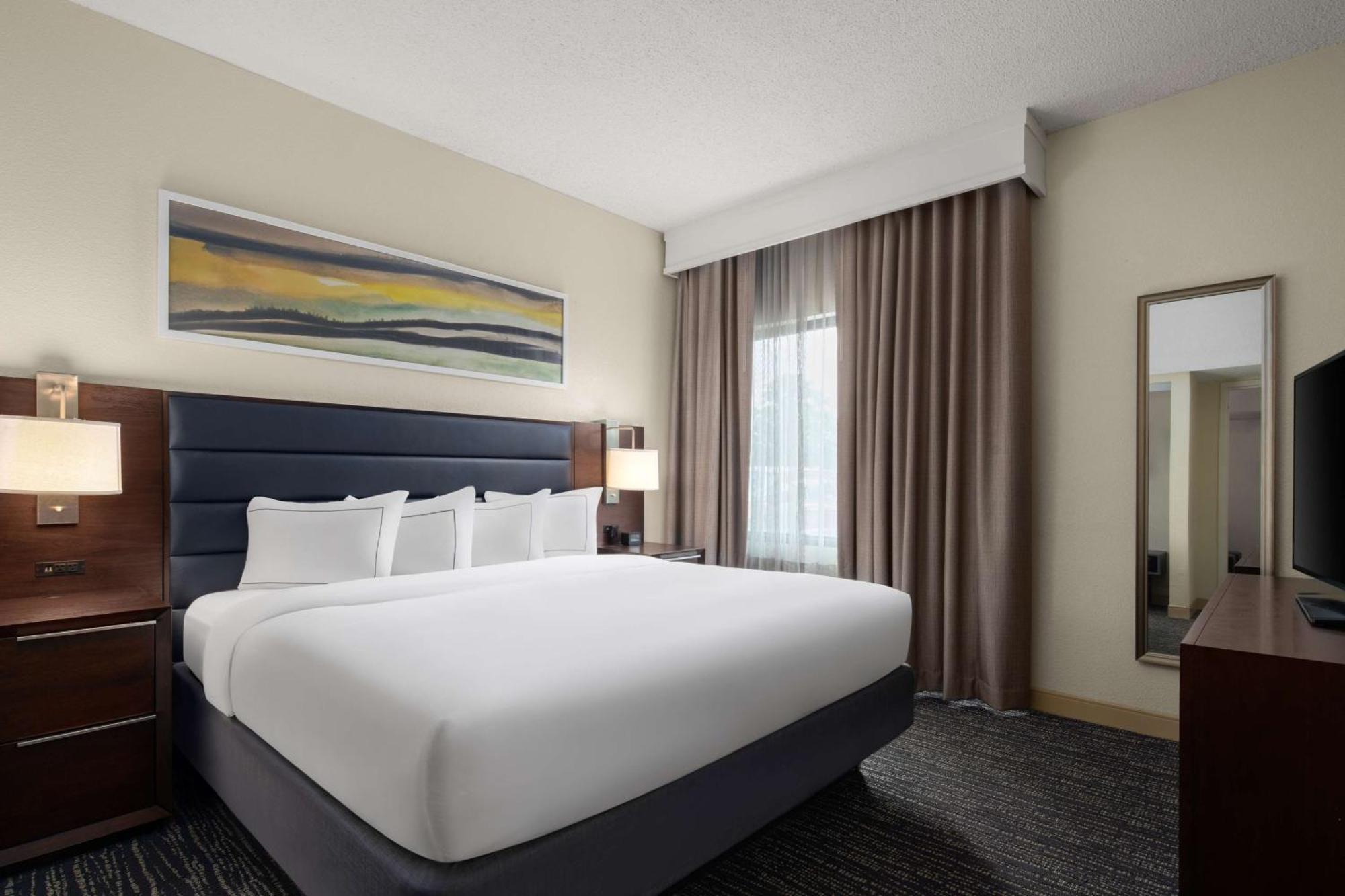 Doubletree By Hilton Hotel Columbia Exterior photo
